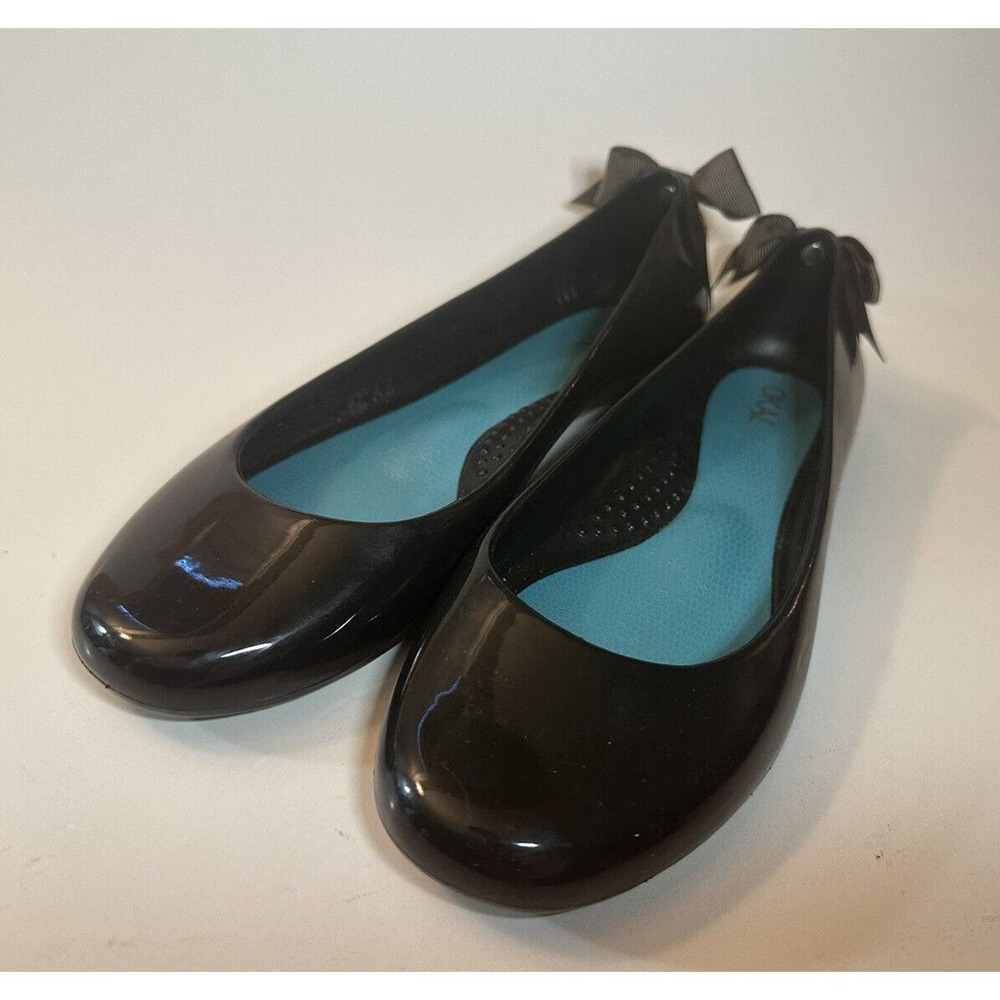 Women’s OKA B Size 7 Lily Black Ballet Flats With Brown Bows Waterproof Shoes
